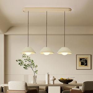 Luminaires de style français crémeux rétro pastoral, luminaires de luxe légers, salle à manger, bar, îlot, chambre à coucher, bureau, lustre, lampes suspendues - Product Image 3