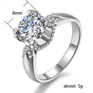 Anillo de Diamantes de Oro Blanco F651, Corte Brillante Redondo, Color G Natural, Anillo de Compromiso para Mujer con Diamantes Laterales - Product Image 5