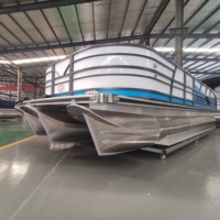 Bateau de pêche sportive de luxe en aluminium de 9 m (30 pieds) avec canapé lounge pour 16-18 personnes, idéal pour le ski nautique
