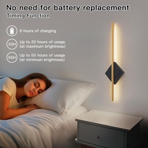 Moderna Lámpara de Pared de 23.6 Pulgadas, Dorada y Negra, con Batería, Inalámbrica, Carga Inalámbrica, Control Remoto, Regulable, con Temporizador, para el Hogar - Product Image 3