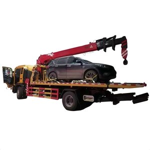 Camion de remorquage Sinotruk HOWO G5X 18 tonnes avec grue à flèche télescopique de 6,3 tonnes pour le sauvetage routier - Product Image 1