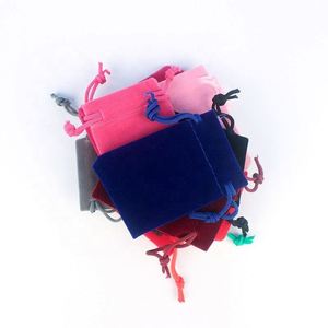 Sac en velours avec cordon de serrage, pochette cadeau, emballage en tissu coloré, mini sacs à bijoux pour l'emballage - Product Image 2