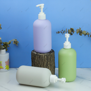 Aroma Groothandel 300 <span class=keywords><strong>500</strong></span> 600 750 Ml Lege Luxe Huisdier Hdpe <span class=keywords><strong>Plastic</strong></span> Body Hair Wassen Shampoo En Conditioner Flessen Met Pomp - Product Image 4