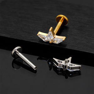 Boucles d'oreilles clous couronne en zircon cubique, en titane fileté, élégantes, pour piercing d'oreille, cartilage, tragus, pour femmes, bijoux de <span class=keywords><strong>mode</strong></span>, usage quotidien - Product Image 3