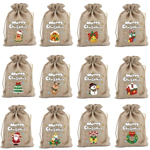 Bolsa de regalo navideña transfronteriza <span class=keywords><strong>Guss</strong></span> SD06 para dulces y galletas, con diseño de alce navideño de dibujos animados, bolsa de yute colorida con cordón. - Product Image 6