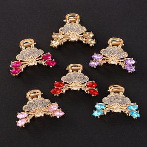 Pinzas de Pelo de Aleación Modernas para Mujer, Pinza de Tiburón de 13 cm con Diamantes de Imitación, Accesorio para Fiesta - Product Image 4