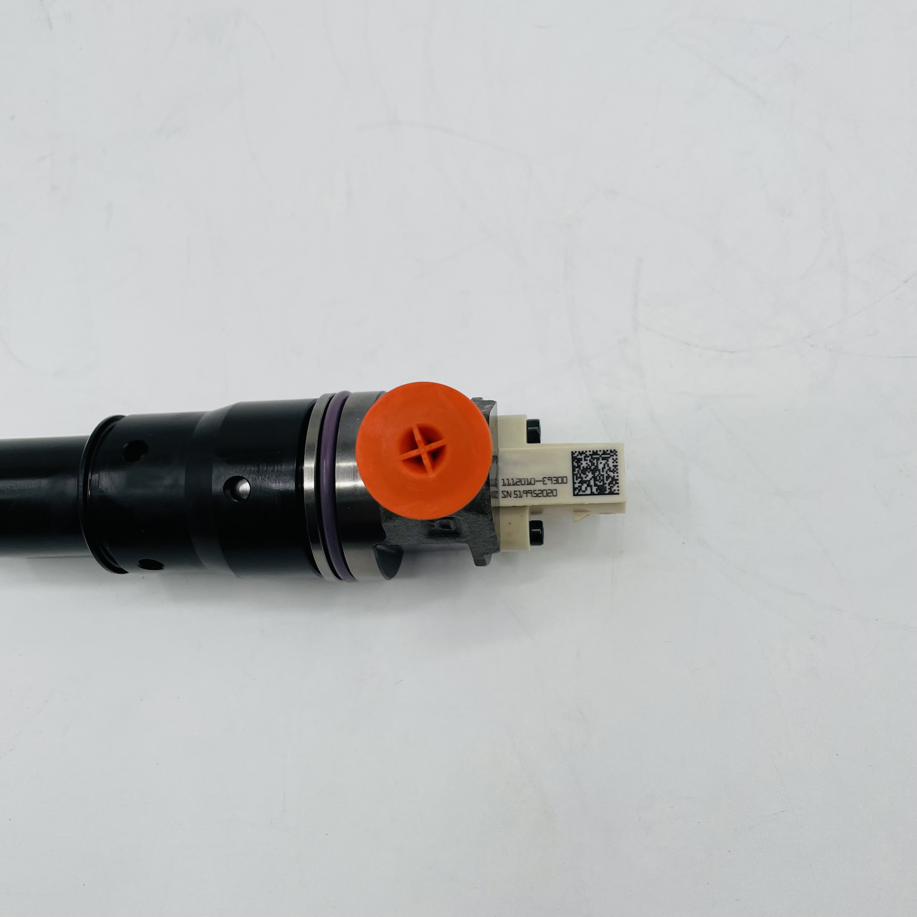 F2E diesel fuel Injector 1112010-E9300  28681996 for Dongfeng DDi11E460-60 Common rail injector 1112010-E9300  28681996