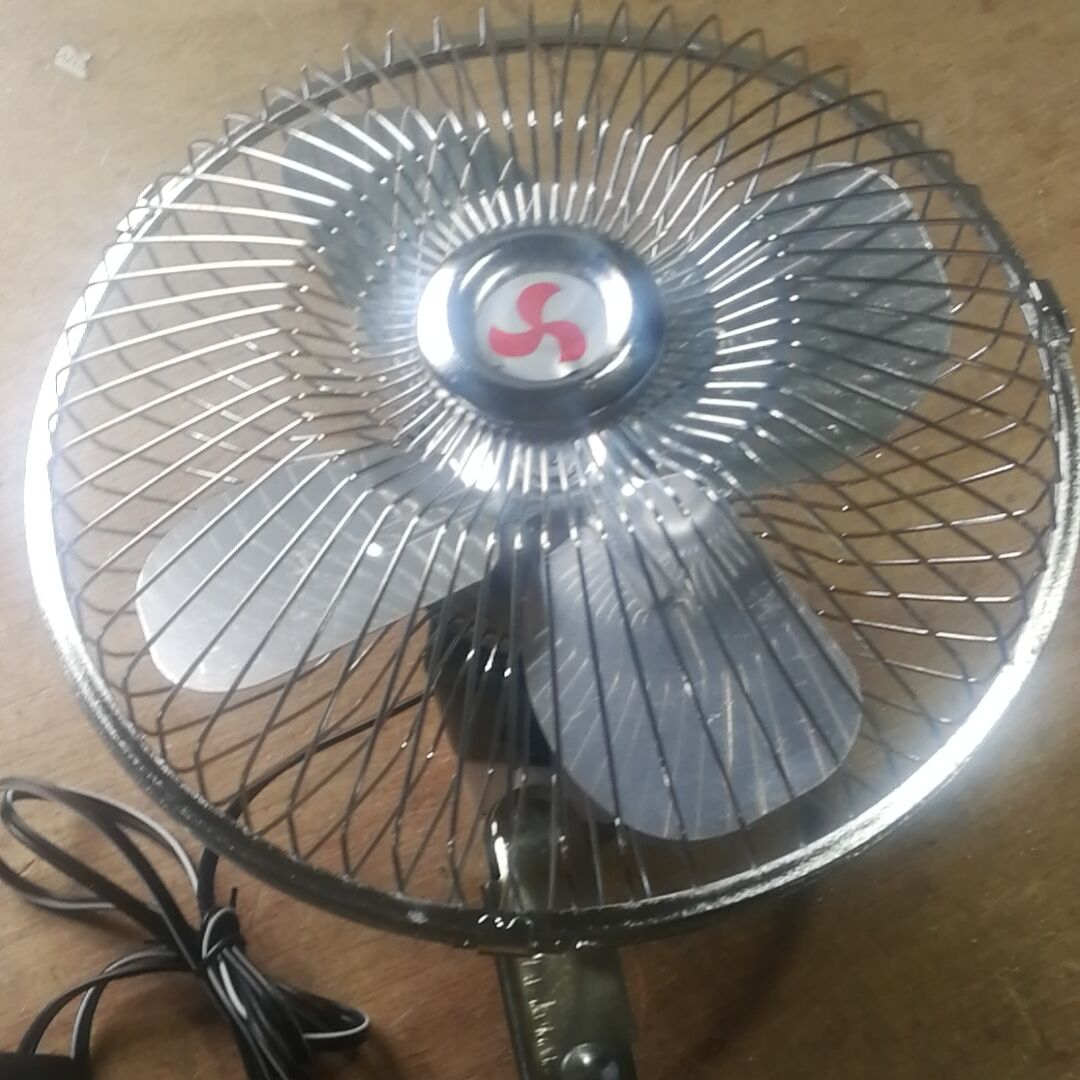 Высококачественный автомобильный вентилятор 12 В/24 В постоянного тока, Осциллирующий вентилятор, мини автомобильный вентилятор