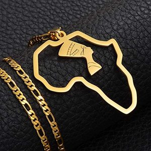 Collana con Ciondolo Personalizzato a Forma <span class=keywords><strong>di</strong></span> Croce e Cuore in Acciaio Inossidabile Placcato Oro 18k con Mappa dell'Africa per Uomo e <span class=keywords><strong>Donna</strong></span> - Product Image 3