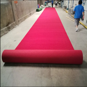 <span class=keywords><strong>Tappeto</strong></span> nuziale a costine rosse del produttore per esterni in poliestere Non tessuto per eventi Expo tappeti e set da parete a parete moquette - Product Image 2
