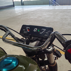 Triciclo de Carga Pesada de 5 Ruedas con Enfriamiento por Agua de 250cc, Caja de 1.4x2.2m, Capacidad de Carga de +1000kg, Velocidad de 50-70km/h, Lona Protectora, Uso en Minería y Agricultura - Product Image 5