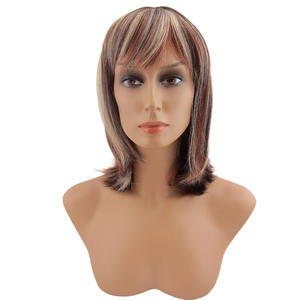 Personnalisable Ombre Brun et Blanc Bob Perruque <span class=keywords><strong>Court</strong></span> Raide <span class=keywords><strong>Cheveux</strong></span> Synthétiques Résistant À La Chaleur pour les Femmes En Gros - Product Image 3