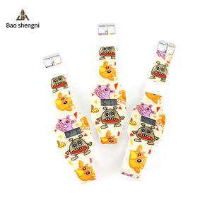 Montre numérique en Silicone pour enfants, montre-bracelet électronique LCD avec différents animaux mignons, montre de dessin <span class=keywords><strong>animé</strong></span> pour garçons et filles - Product Image 3