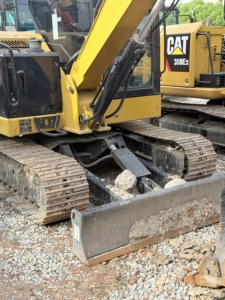 Excavadora Usada CAT 306 Mini de 6 Toneladas, Excavadora Hidráulica de Segunda Mano 305.5E 307D 308E en Buenas Condiciones, Original de Japón - Product Image 2