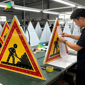 70x70cm Temporary Road Construction <strong>Sign</strong> / Emergency Solar Traffic <strong>Warning</strong> <strong>Triangle</strong> <strong>Sign</strong> Board - Product Image 5