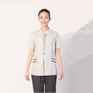 Uniformes <span class=keywords><strong>de</strong></span> nettoyage à manches courtes avec impression en relief pour le personnel d'entretien ménager - Uniformes <span class=keywords><strong>de</strong></span> travail d'été pour les hôtels et les ventes immobilières - Product Image 3
