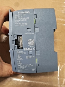 6ES72324HD320XB0 6ES7232-4HD32-0XB0 S7-1200 SM 1232 โมดูลเอาต์พุตแบบอะนาล็อก 4AO PLC - Product Image 1