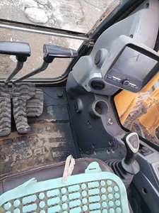 Excavateurs Hyundai d'occasion Excavatrices R215 d'occasion Excavatrices de 21,5 tonnes de haute qualité et à prix réduit sur Offre Spéciale - Product Image 2