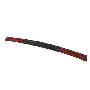 Alerón de techo de ventana trasera de fibra de carbono seco Real para <span class=keywords><strong>Ford</strong></span> <span class=keywords><strong>Mustang</strong></span> 2015-2024 estilo frontal de cubierta trasera de cola de pato individual - Product Image 3