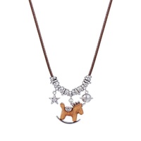 Nouveauté 2026 : Collier pendentif cheval Jupiter en cuir de qualité supérieure, style coréen, abordable, chaîne de pull tendance