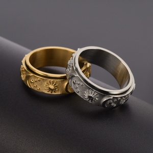 Anillo Antiestrés Giratorio de Acero Inoxidable con Diseño de Estrella, Luna y Sol, Chapado en Oro de 18K, Estilo Vintage - Product Image 4