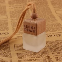 Diffuseur de parfum pour voiture en verre miniature personnalisé de 8 ml, flacon suspendu carré, évaporation naturelle sans électricité