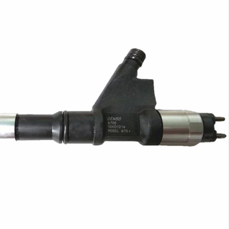 Hot Sale Diesel Fuel Injector 095000-8910 Common Rail Injection Nozzle  VG1246080106 For HOWO A7