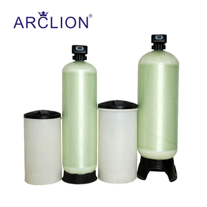 Réservoir industriel en PRV pour <span class=keywords><strong>adoucisseur</strong></span> d'eau et filtre à sable avec filtration, productivité de 500 L/heure et technologie de résine - Product Image 1