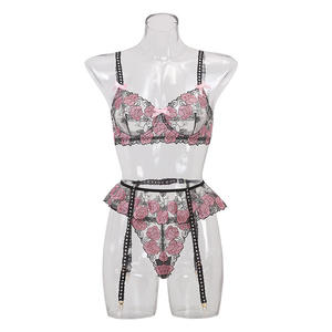 2023ใหม่ชุดสตรี3ชิ้นเซ็กซี่ผ้าตาข่ายลายเซนต์วาเลนตินชุดชั้นในแบบซีทรูประดับโบว์ลายดอกไม้ชุดชั้นในเข็มขัด - Product Image 2