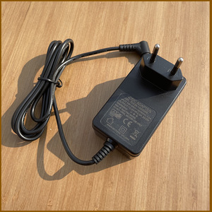 European Standard <b>12V</b> 2.5A Power <b>Adapter</b> DC Output For Digital Photo Frame And Massager Black 1M Cable - Product Image 3