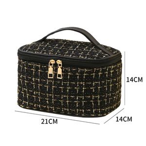 Hot Sale <b>Travel</b> <b>Makeup</b> <b>Bag</b> Fashion Women Luxury Cosmetic <b>Bag</b> <b>Travel</b> Storage Organizer Pouch <b>Makeup</b> <b>Bag</b> with Zipper - Product Image 2