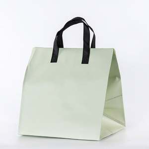 Sac isotherme de livraison de repas à emporter en tissu non tissé, écologique, imperméable, à motif léopard, personnalisable avec logo, vente en gros - Product Image 1