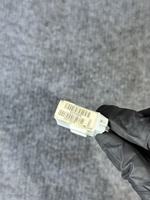 SUKU CADANG MOBIL BEKAS ASLI untuk Tombol Konsol Tengah Ferrari 458, Tombol Start Gigi Belakang OEM 82745000