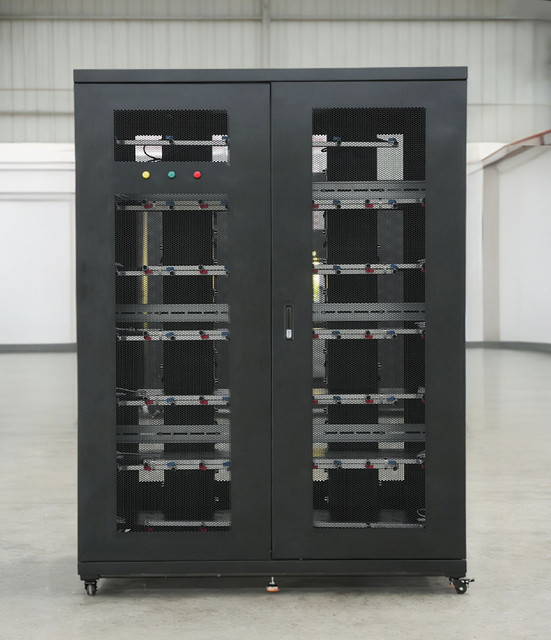 Intelligent 1U 36-Position Liquid Cooling Computer Case Server Cabinet Space-Saving Design Strong Cooling Performance Stable
