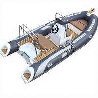 Bateau Pneumatique Semi-Rigide en Fibre de Verre pour le Marché Européen, Modèle Rib 480, avec Moteur Hors-Bord