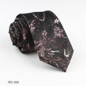 <span class=keywords><strong>Cravate</strong></span> luxueuse en polyester fin, tissage jacquard complexe - Product Image 4