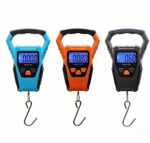 Báscula electrónica impermeable para pesca de 50 kg, báscula portátil de mano, báscula digital para pesar peces, báscula para carpas. - Product Image 2