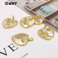 WT-JP516 Pendentif en forme de cœur en coquille blanche délicate et feuilles plaquées or pour femme, bijoux fantaisie, accessoires décoratifs