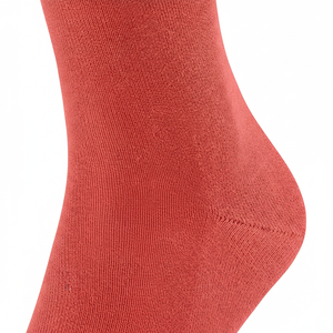 Chaussettes habillées formelles classiques pour hommes Design élégant pour un look de bureau pointu Logo personnalisé pas cher prix Tissu de haute qualité - Product Image 1