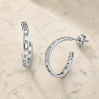Boucles d'oreilles créoles en acier inoxydable plaqué or avec zircone cubique sertie en clos, forme C, pour femme, usage quotidien et soirée, vente en gros