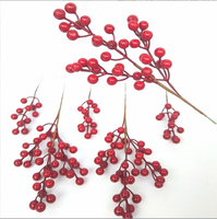 KEWEI T347 Gouden Leverancier Kunstmatige Realistische Handgemaakte Kerstbessen Plastic Rode Fruittak Decoratie Benodigdheden
