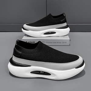 Zapatillas de verano nuevas para hombre con punta redonda, transpirables, sin cordones, de suela gruesa, estilo coreano, tipo calcetín, a la moda - Product Image 5