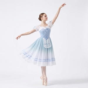 ชุดบัลเลต์สไตล์ชาวนาแบบมืออาชีพ ยี่ห้อ Giselle Romantic Tutu Lace Apron สำหรับการแสดงบัลเลต์ Copelia บนเวที - Product Image 2