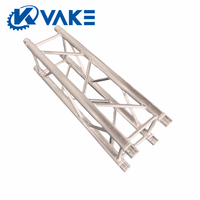 Système de scène modulaire en aluminium sur mesure avec une conception légère et robuste, installation rapide pour les événements et les applications hôtelières