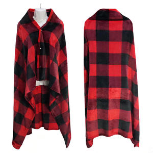 Châle de voyage, couverture classique à carreaux rouge et noir, en flanelle, portable, pour la sieste, utilisation en extérieur, design léger, idéal pour la maison et en déplacement - Product Image 1