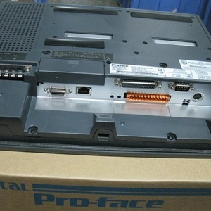 Panel de Automatización Industrial Pro-face GP370-SC41-24VP HMI 1920x1080 con Interfaz Ethernet RS-485 - Product Image 5