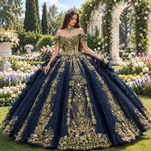 Vestido de Fiesta Largo hasta el Suelo Mc074 Vintage Elegante Azul Marino con Brillo, Tul, Bordado Barroco Dorado en Hombros y Cola de Capilla - Product Image 1