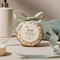 Barres de savon rondes pour hôtels Divers parfums Ensembles de savon shampooing de luxe Articles de toilette cinq étoiles pour hôtels pour des équipements haut de gamme