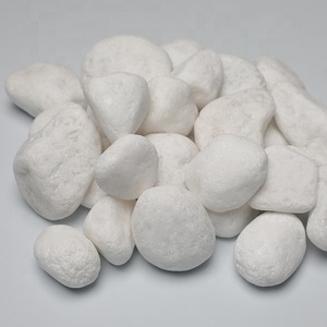 Galets de gravier décoratifs en pierre naturelle blanche cristalline pour les jardins des bâtiments de bureaux modernes - Product Image 5