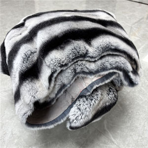 Alfombra Suave <span class=keywords><strong>de</strong></span> Piel <span class=keywords><strong>de</strong></span> Conejo Rex con Diseño <span class=keywords><strong>de</strong></span> <span class=keywords><strong>Chinchilla</strong></span> - Product Image 3